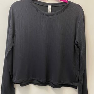 Lululemon Long Sleeve Vent Top
